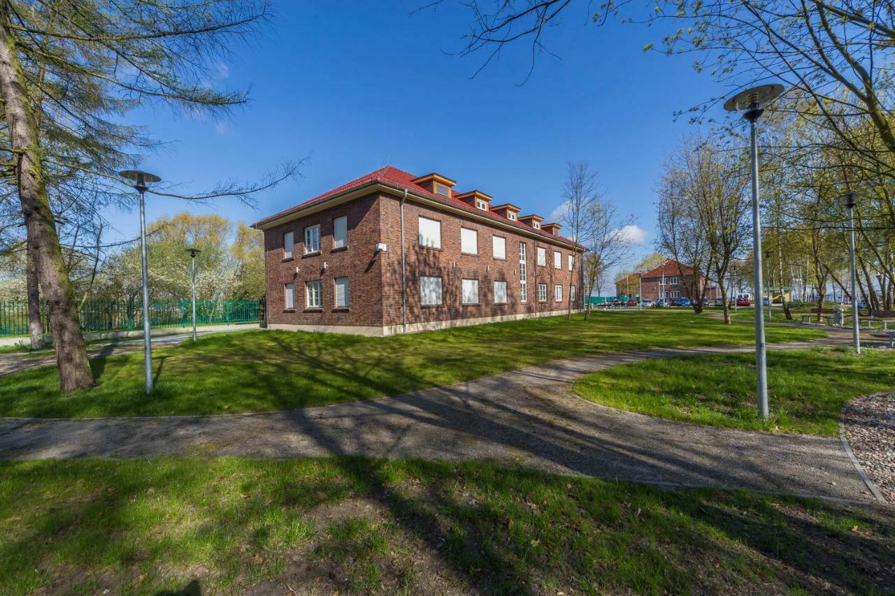 Centrum Zeglarskie Szczecin Buitenkant foto