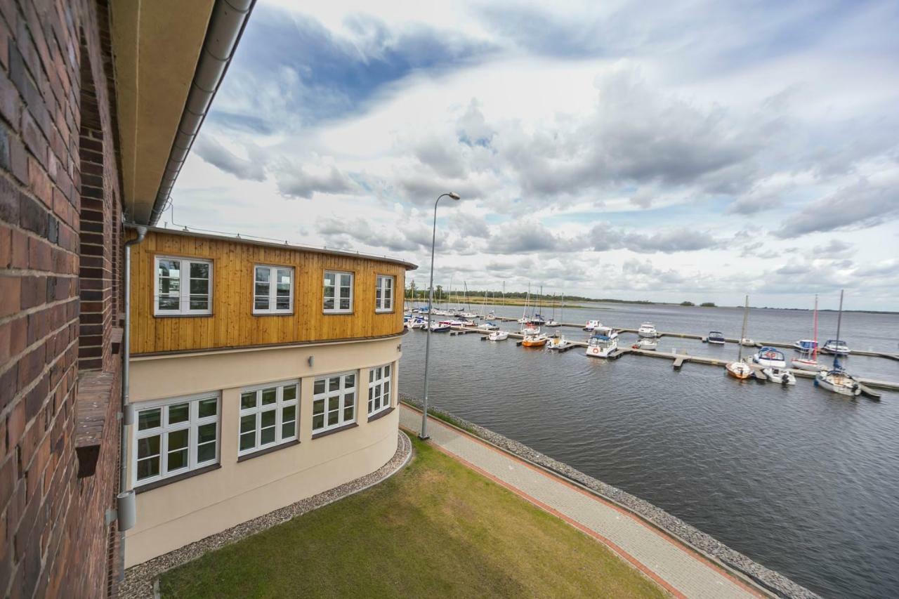 Centrum Zeglarskie Szczecin Buitenkant foto